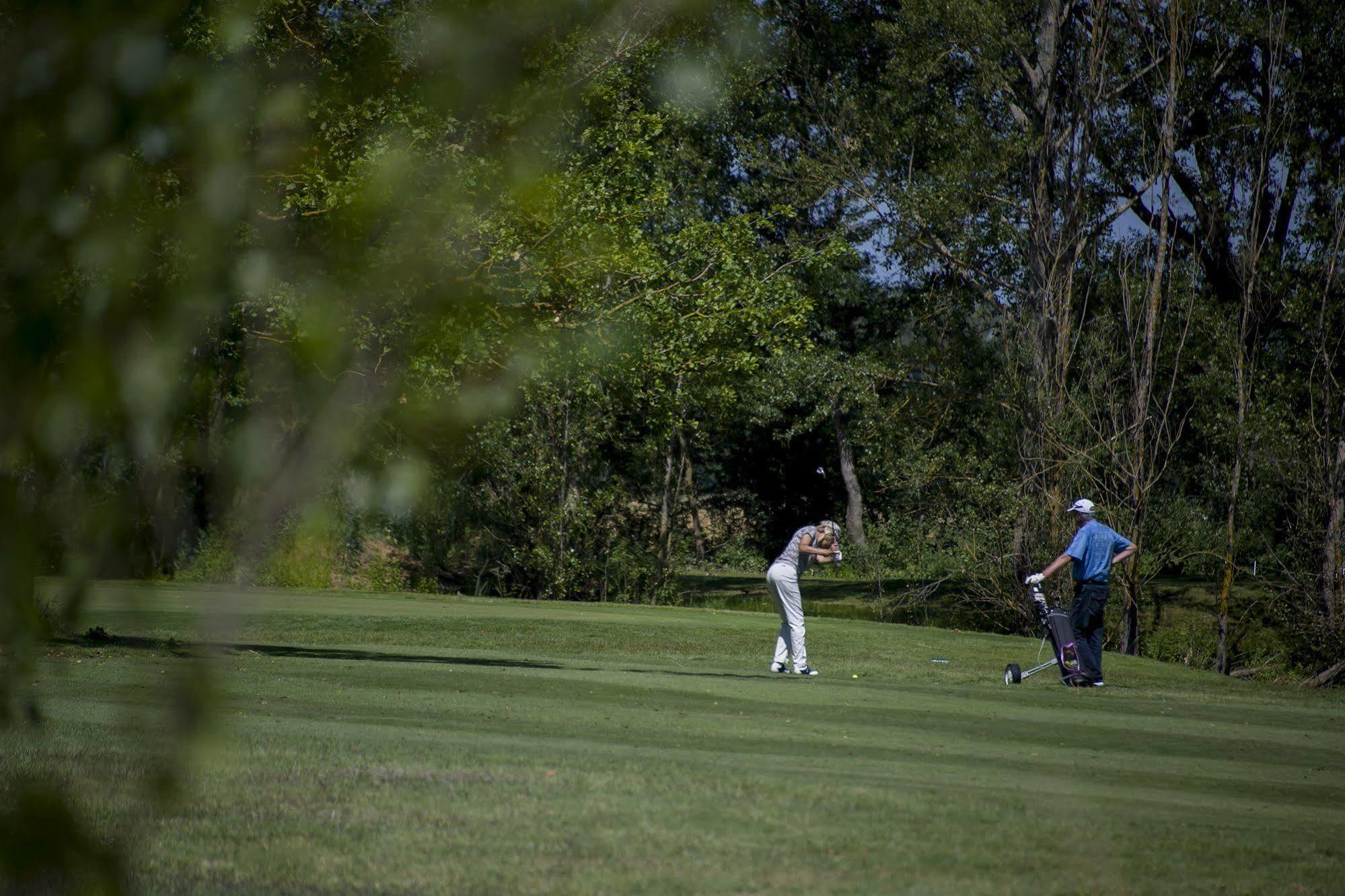 Vacanceole - Domaine Du Green Rivières Exteriör bild