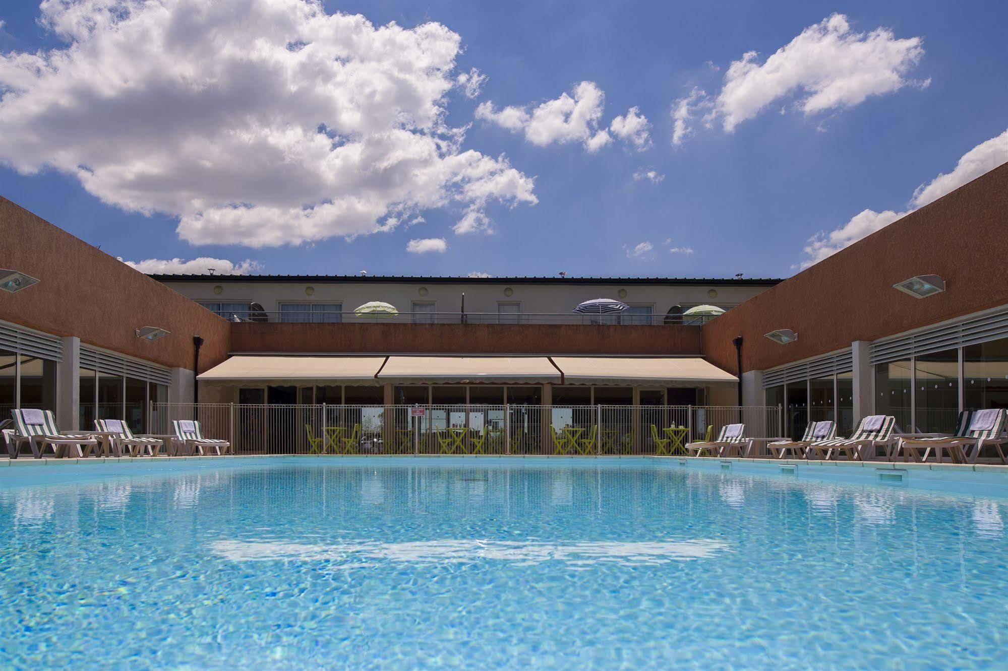 Vacanceole - Domaine Du Green Rivières Exteriör bild